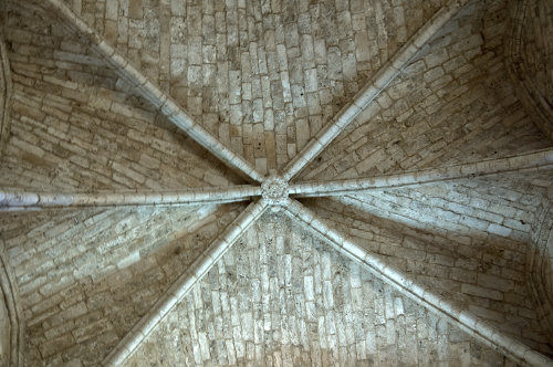 Bóvedas sexpartitas del refectorio del monasterio de h<uerta
