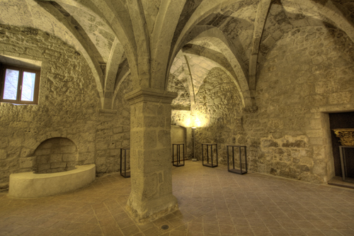 Cocina del monasterio de Valbuena desde el fondo